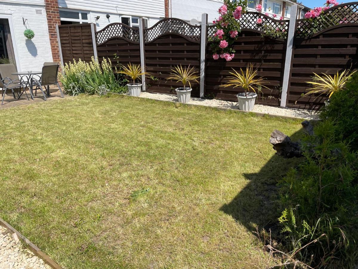 Contractor Accommodation Near Heathrow, Windsor Minutes From M4 Slough Exteriör bild